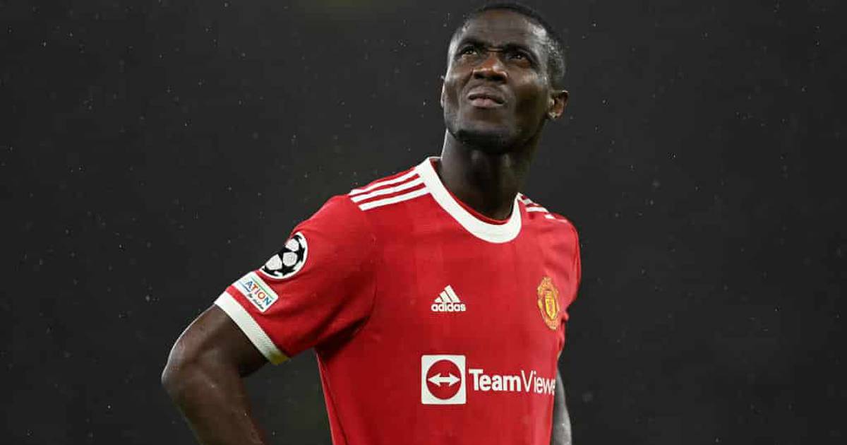 Two Manchester United defenders tell teammates they want out this summer amid Pau Torres interest