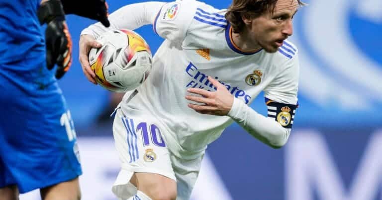 Real Madrid vs Real Sociedad live streaming: Watch La Liga online