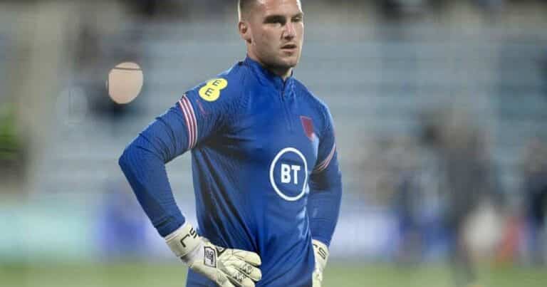 Tottenham and Manchester United set to battle it out for England international