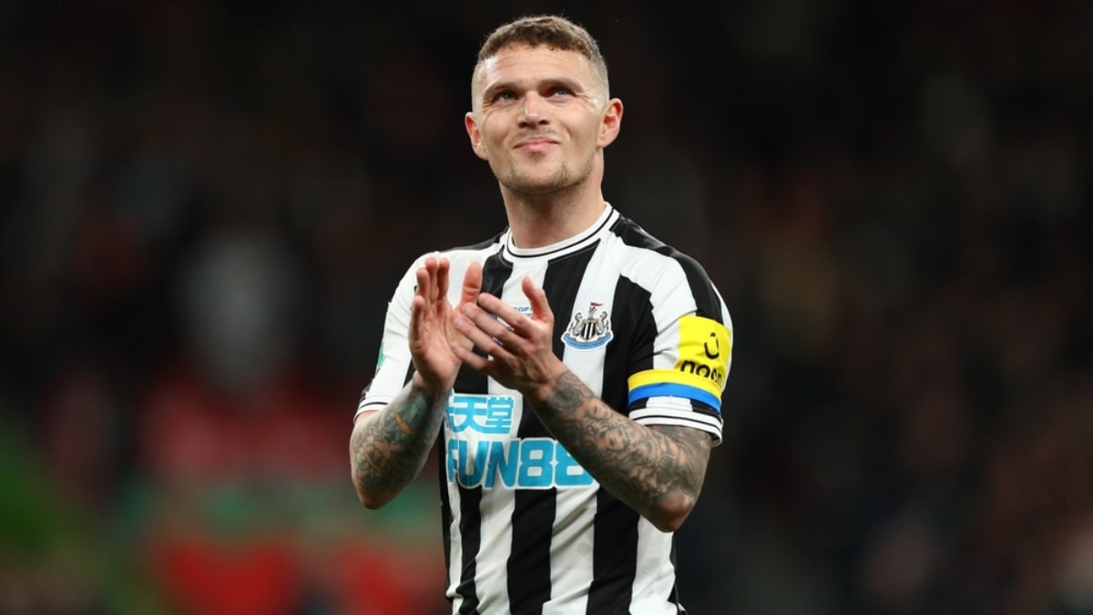 Howe gives Trippier update after Newcastle defender withdrawn against Spurs
