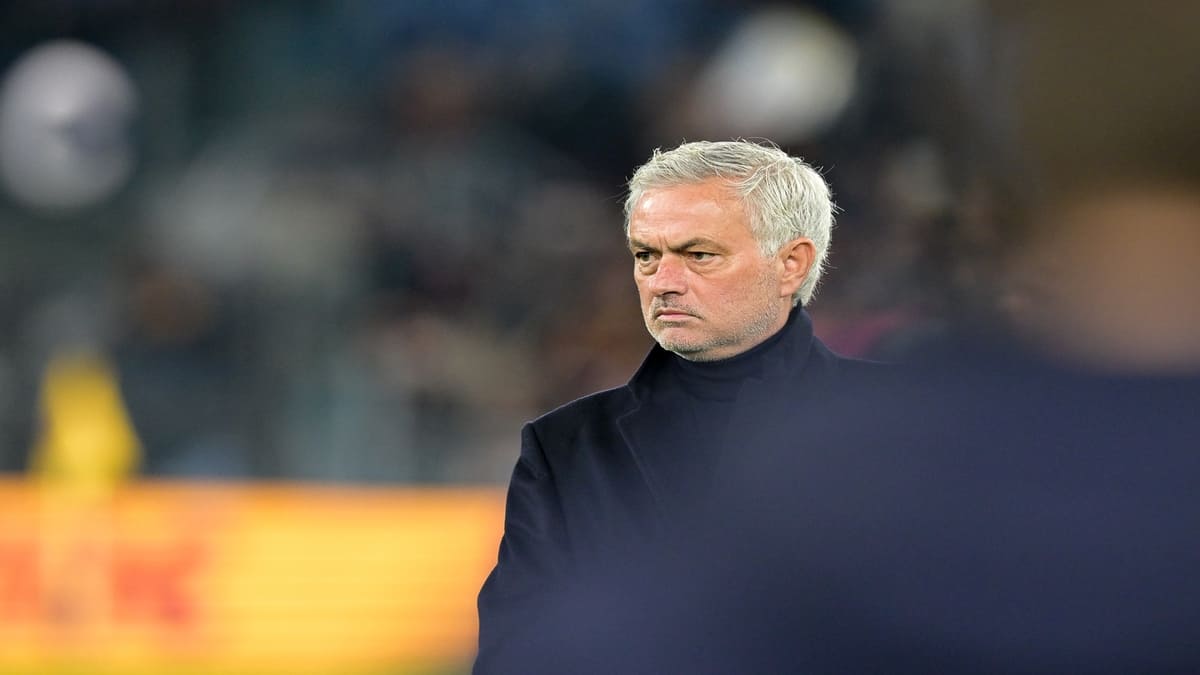 Jose Mourinho returning to management with Fenerbahce