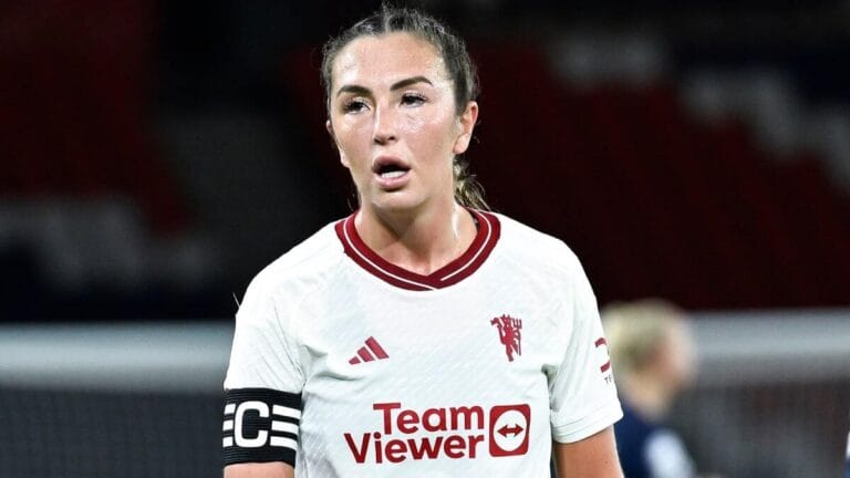 WSL: Captain Zelem leaves Manchester United