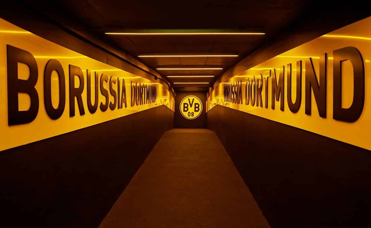 Borussia Dortmund complete deal for Guirassy