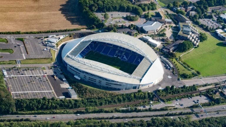 Brighton 2-1 Manchester United: Pedro nets winner at the death
