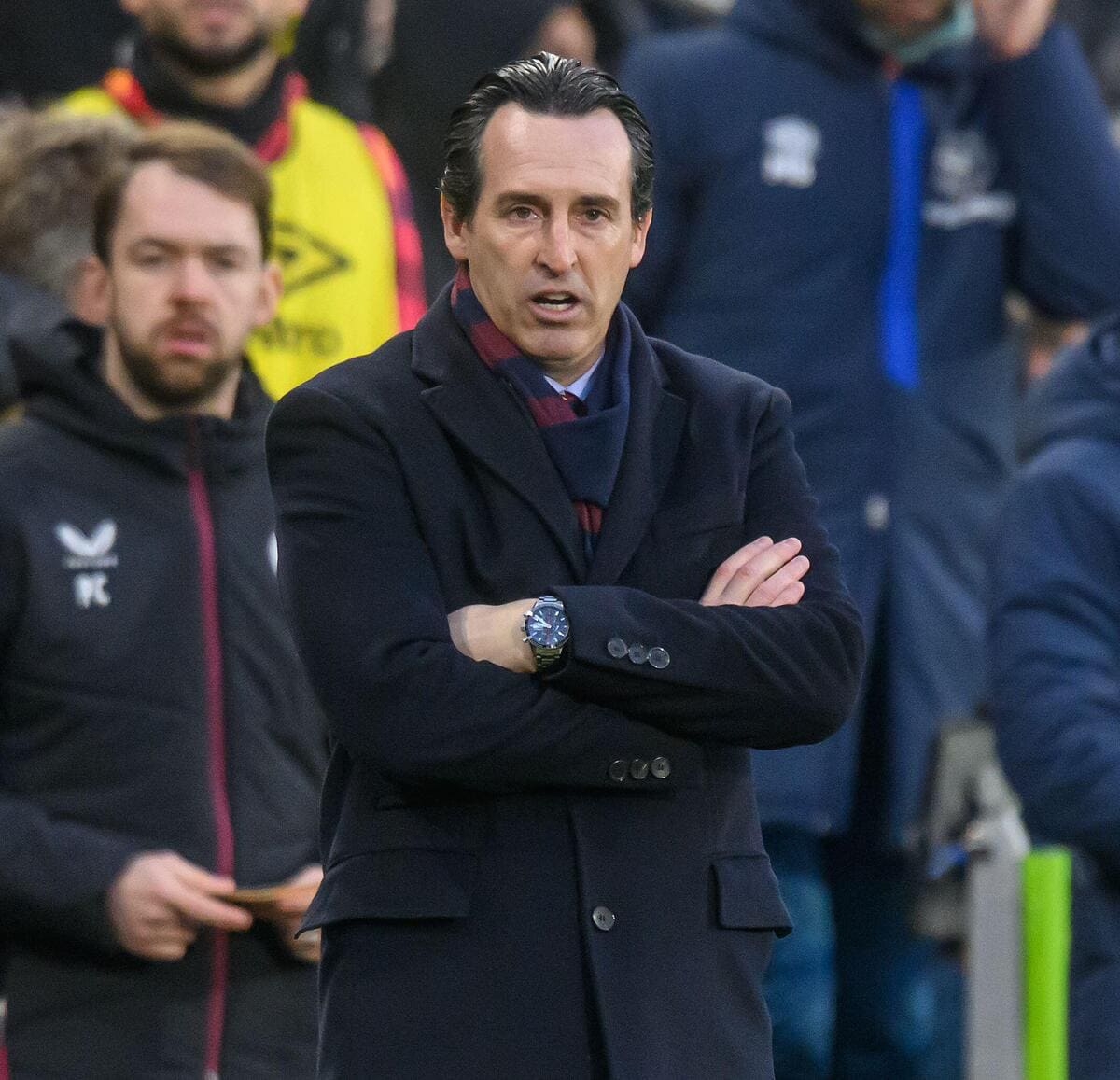 Aston Villa v Manchester United: Demanding Emery aims to pile more pressure on Ten Hag