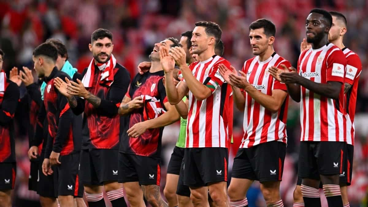 Barca players tried to get me to join in the summer – Williams