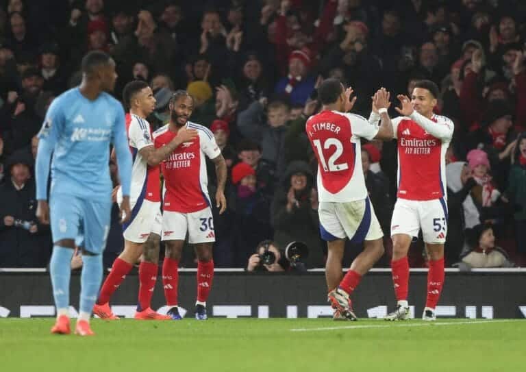 Premier League round-up: Big wins for Arsenal and Wolves as domestic duties resume