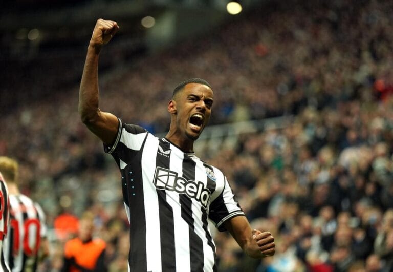 Newcastle v Wolves: Isak set to return but Magpies suffer Barnes blow