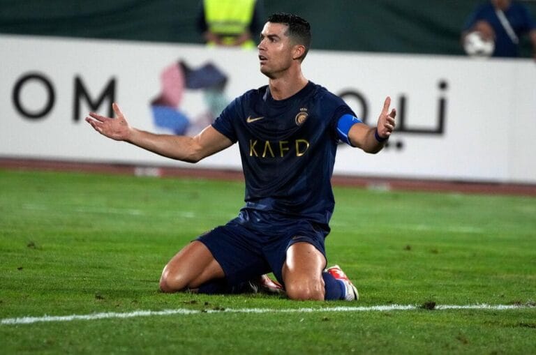 Cristiano Ronaldo notches goals 918 and 919 as Al Nassr beat Al Khaleej
