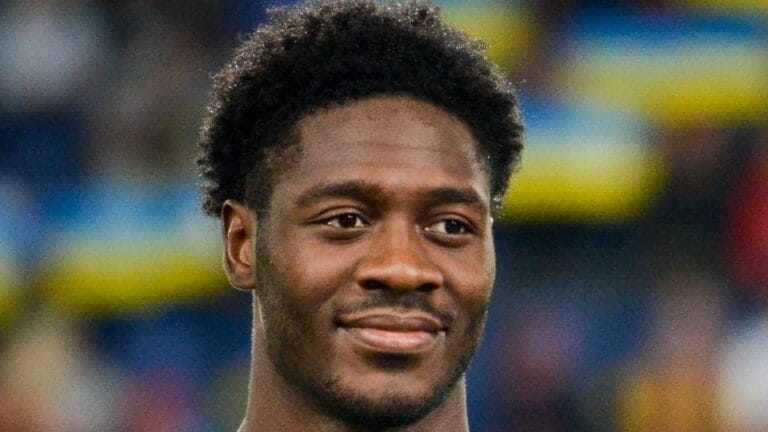 Ola Aina: No ‘issue’ over Forest future, says Santo… with Murillo and Wood talks ‘going well’