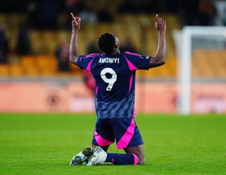 Nottingham Forest wait on Awoniyi concussion tests