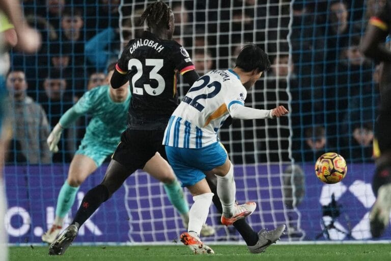 Brighton 3-0 Chelsea: Minteh double and Mitoma stunner sink sorry Londoners