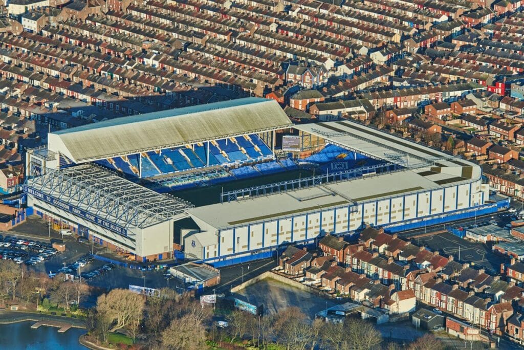 LIVE – Everton 2-2 Liverpool: Tarkowski levels at the death