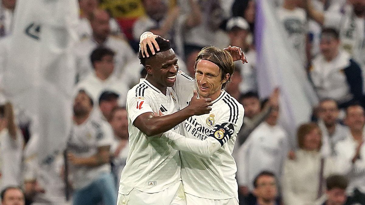 Modric scores screamer as Los Blancos close the gap with Barcelona