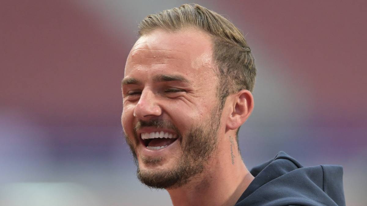Maddison reveals he cops criticism on WhatsApp… as Spurs hero says social media is ‘constantly in your face’