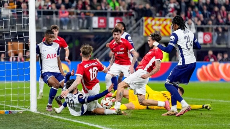 AZ Alkmaar 1-0 Tottenham: Spurs slip up on the road