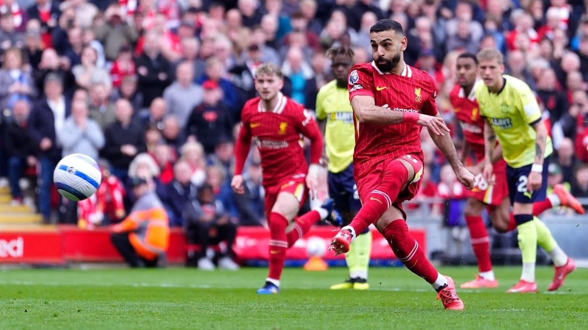 History for Salah and a key Slot improvement prove crucial to Reds’ record-tying title