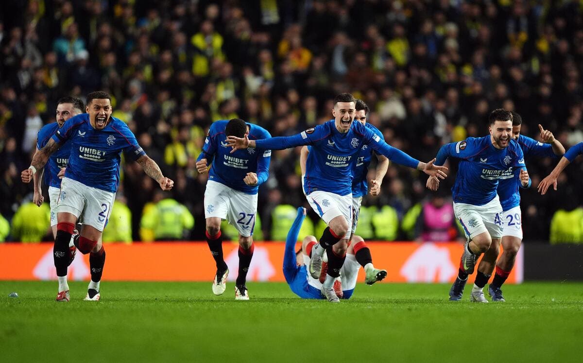 Mourinho stunned as Rangers win shootout, United and Spurs through
