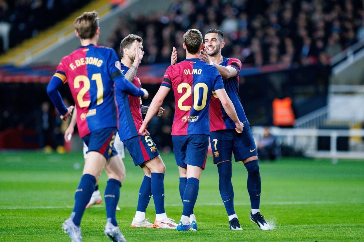 Barca move three points clear after comfortable win in rearranged fixture