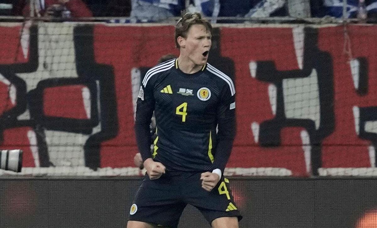 Scotland take narrow lead over Greece