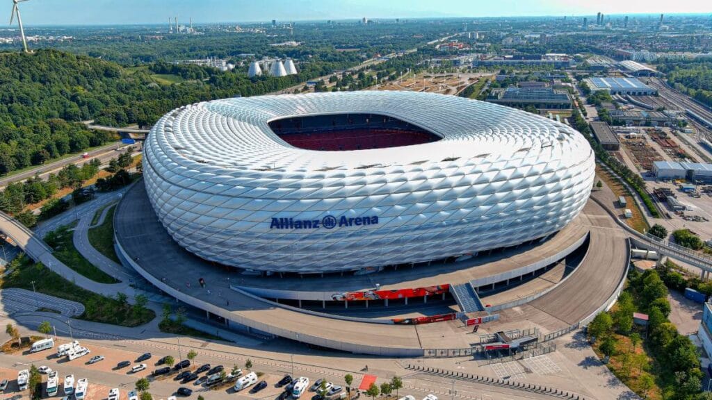LIVE – Bayern Munich 3-1 Chelsea: Commentary, updates, goals and stats