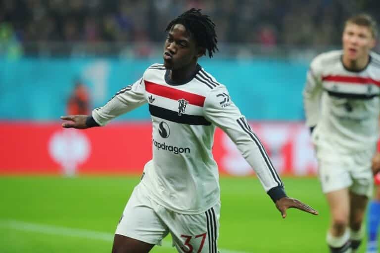 Manchester United make announcement as Mainoo moves towards return