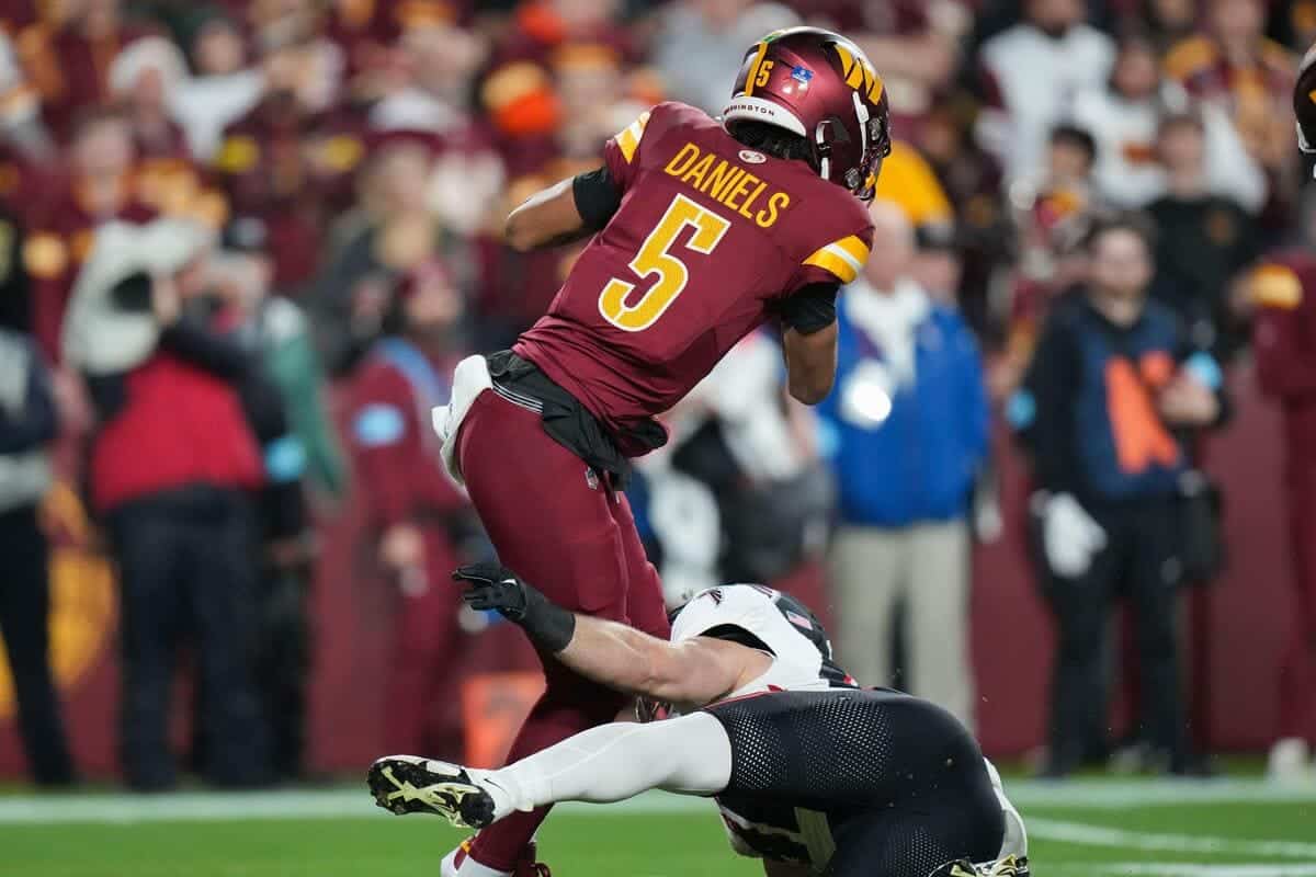 Zach Ertz makes confident claim after Jayden Daniels stars again as Washington clinch playoff berth