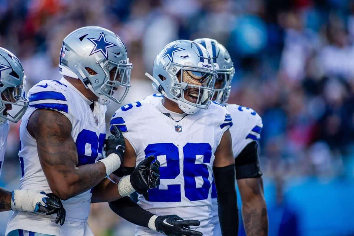 NFL: Buccaneers Fall Out Of First Place In NFC South With Loss To Cowboys
