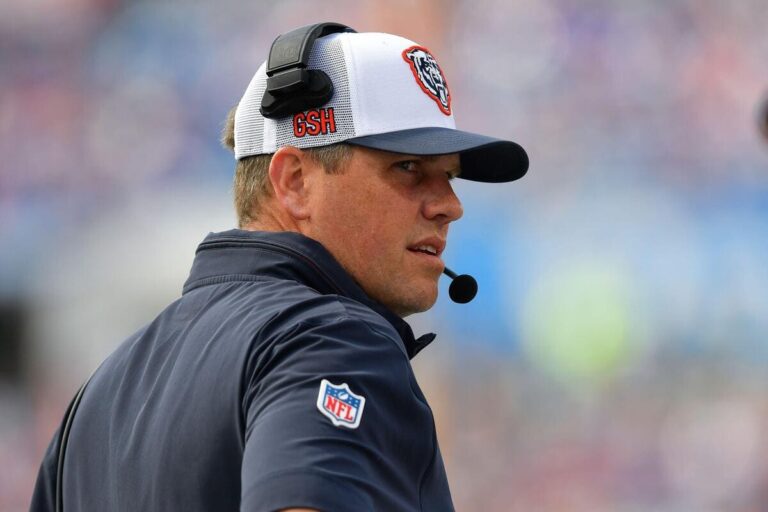 Chicago Bears fire Waldron, promote Brown
