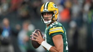 NFL Week 11 scores, results, highlights including Giants vs Packers, Titans vs Texans, Falcons vs Panthers, Vikings vs Bears, Jaguars vs Chargers, Bills vs Buccaneers and Steelers vs Bengals