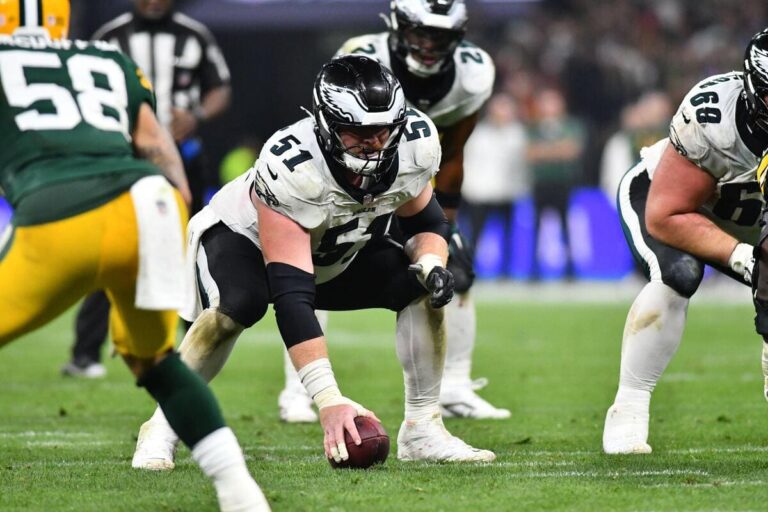 NFL: Eagles Signing Center Cam Jurgens To A Four-Year Extension