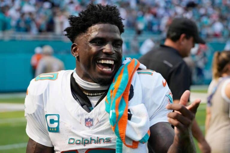 NFL Review: Hill stars to help the Miami Dolphins beat the Jacksonville Jaguars