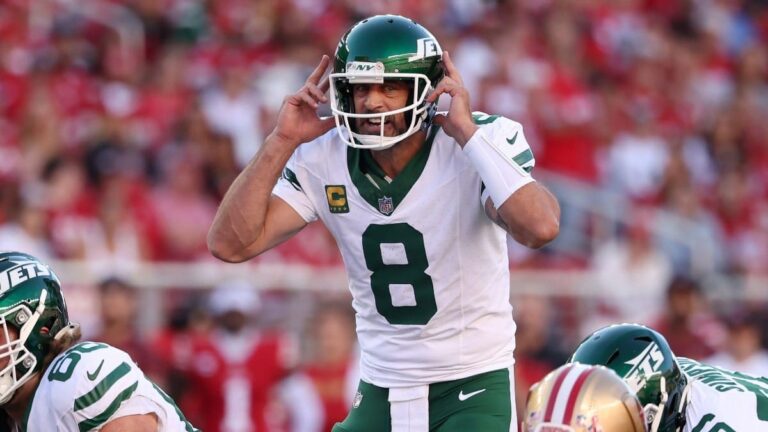 NFL: Steelers Owner Says He Feels “Positive” About Pursuit Of Aaron Rodgers