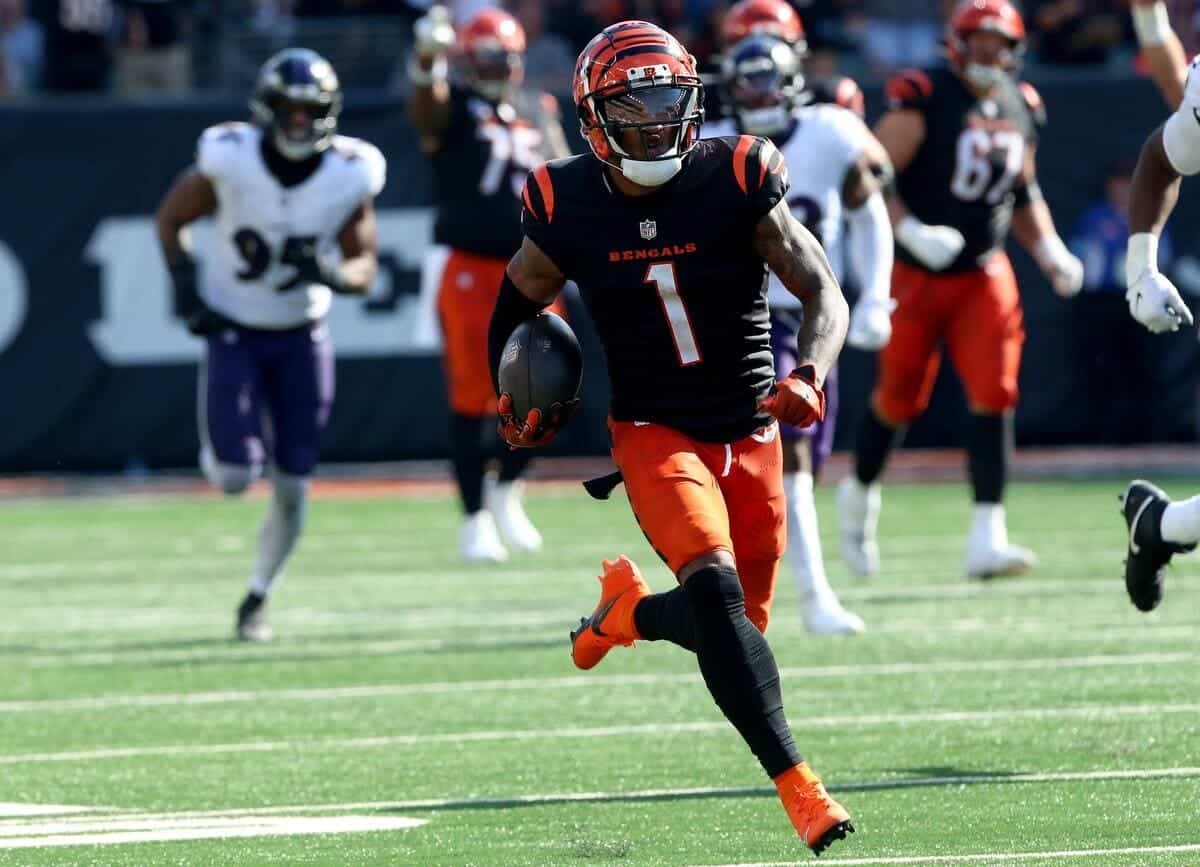 NFL: Bengals Keep Playoff Hopes Alive With Monday Night Football Win Over Cowboys