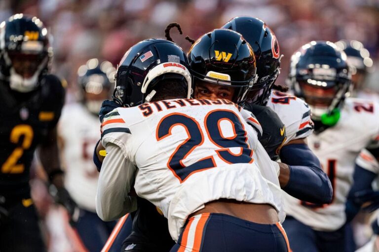 Chicago Bears CB Tyrique Stevenson apologizes after taunting fans seconds before Hail Mary play