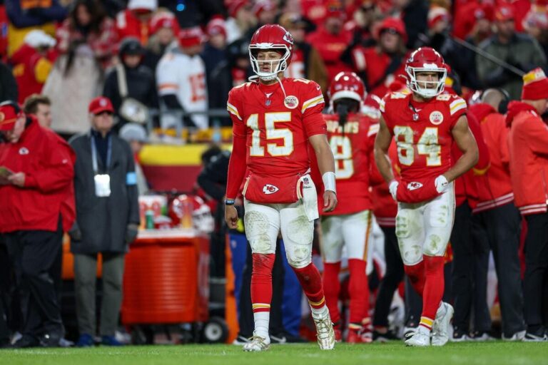 NFL: Chiefs Clinch AFC West On Game-Winning Field Goal