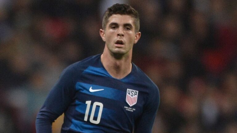 Panama 2-1 USA: Hosts at risk of Copa America exit after shock defeat