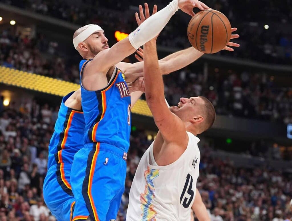 Denver Nuggets' Nikola Jokic in actin against the Oklahoma City Thunder