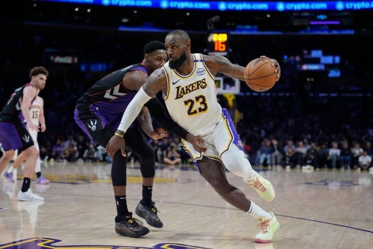 LeBron won’t play on ‘until the wheels fall off’