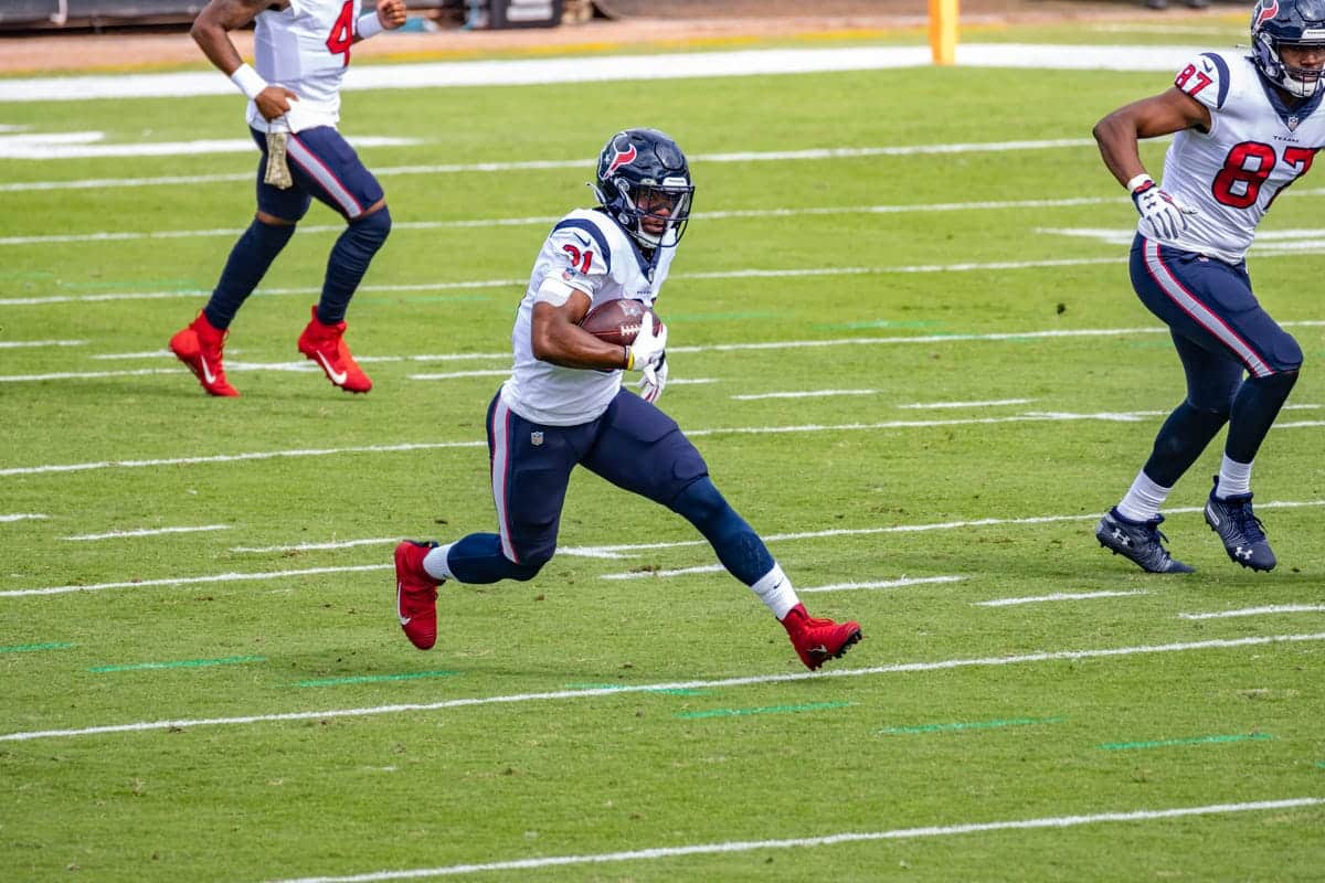 Slowik hails ‘workhorse’ Mixon in new-look Texans offence