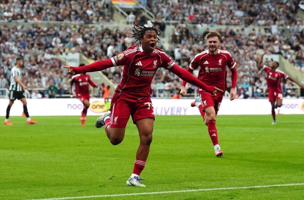 Rio Ngumoha celebrates for Liverpool