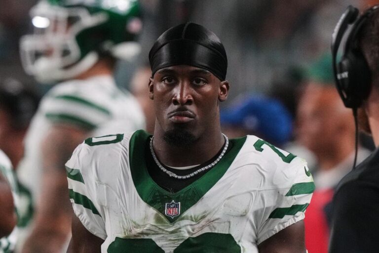 Breece Hall on Jets’ latest loss: ‘Teams will shoot themselves in the foot and we shoot ourselves in the head’