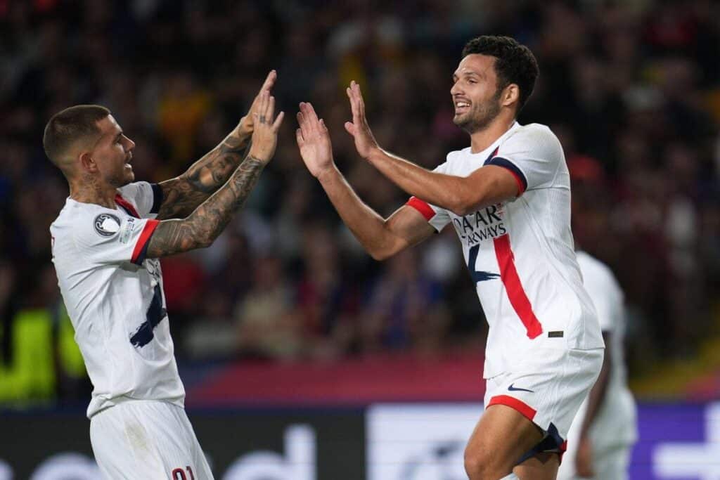 Gonacalo Ramos celebrates his goal for PSG at Barcelona