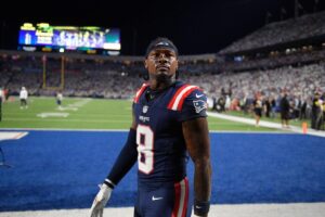 NFL: Patriots’ Diggs facing assault charges ahead of play-offs