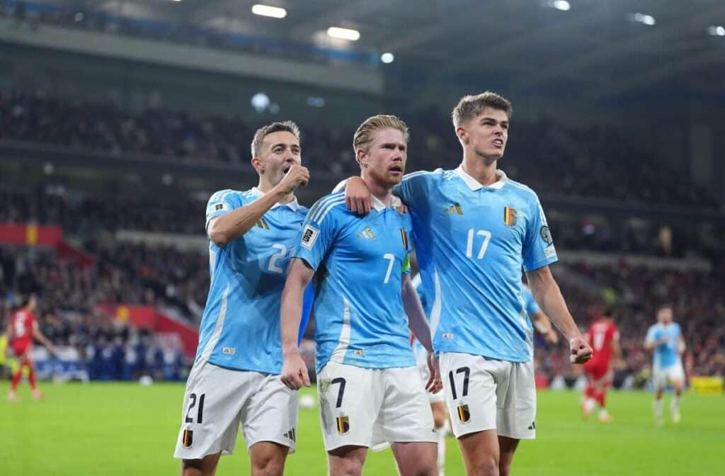 Kevin De Bruyne celebrates for Belgium
