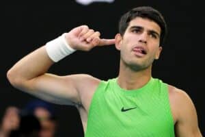Australian Open: Alcaraz into final after epic Zverev win