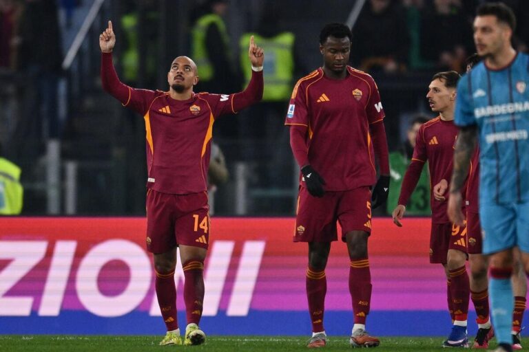 European round-up: Roma and Villarreal boost Champions League hopes