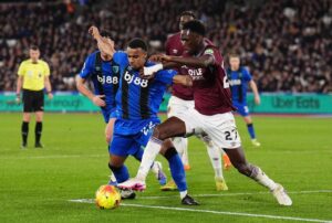 West Ham 0-0 Bournemouth: Points shared as Hammers remain in relegation zone