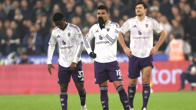 WATCH: The United Strand’s immediate reaction after Manchester United fan denied haircut by West Ham draw