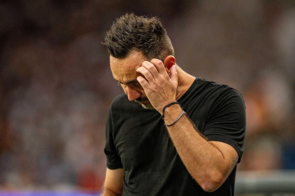 Roberto De Zerbi will be tasked with saving Tottenham from relegation